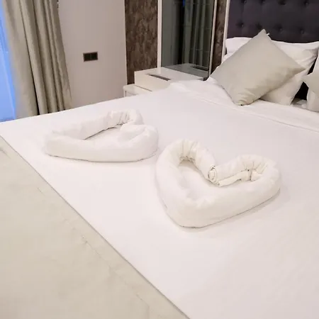 Luxury Villas & Villa *