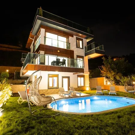 빌라 Luxury Villas & 알란야
